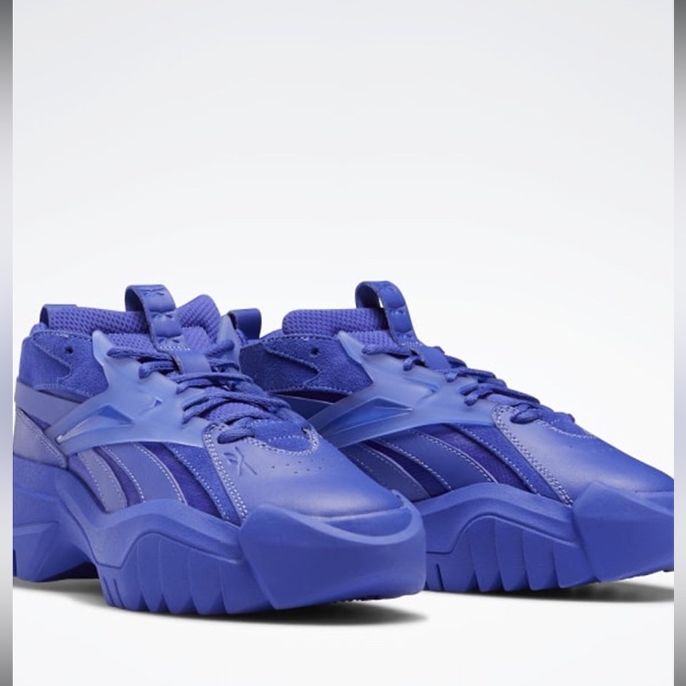 NWB Reebok Cardi B Club Cardi V2 Sneakers Size 6.5 *NOT AVAILABLE IN STORES🔥